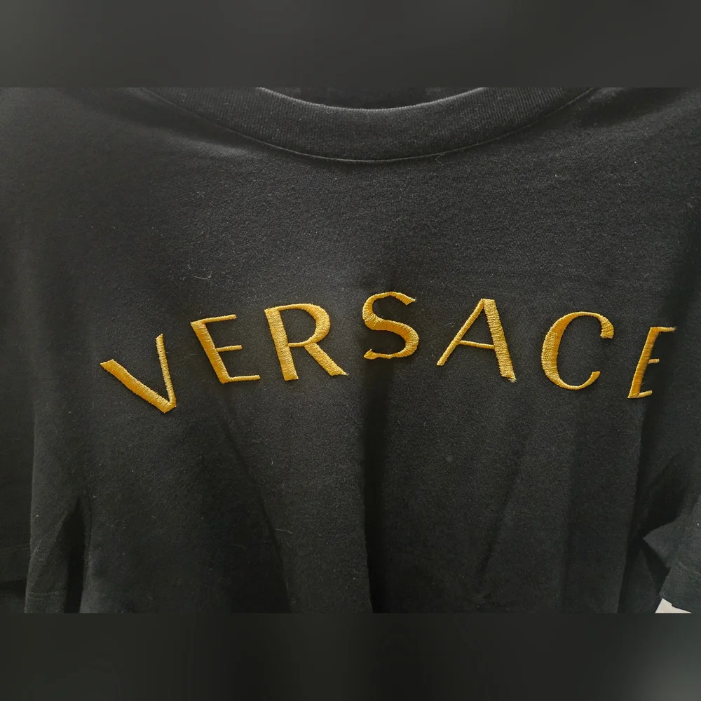 Versace Black T-Shirt - Picture 2 of 6